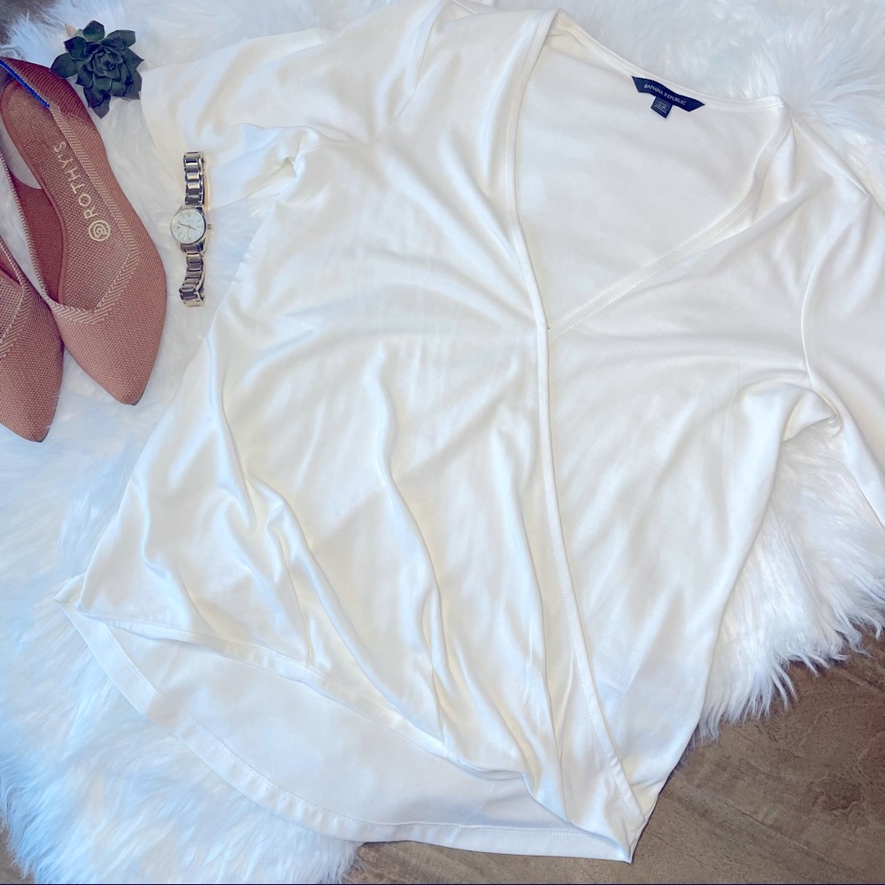Banana Republic Surplice V neck Top